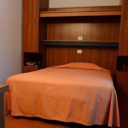 Albergo La Foresta Реджело Екстериор снимка